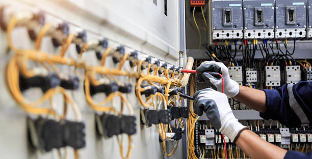 Professional Electrician technician working in Tamiami, FL